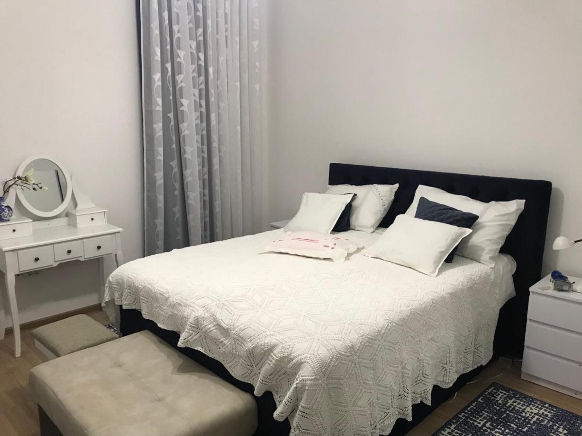 Apartamento Pergul Kaštela Exterior foto