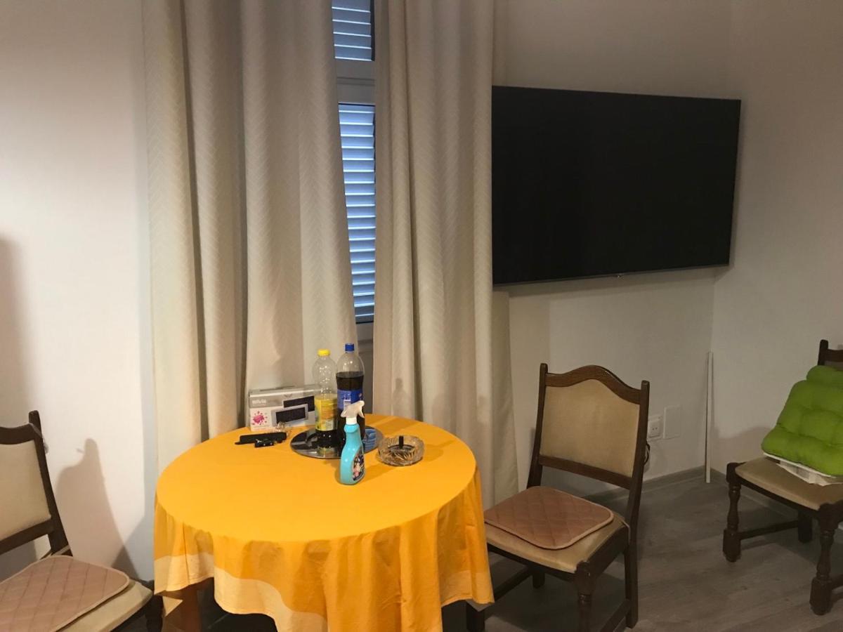 Apartamento Pergul Kaštela Exterior foto